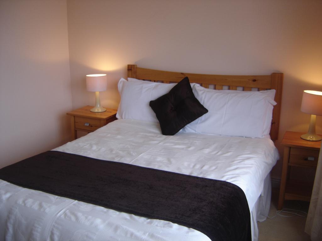 Blue Horizon B&B Laherne Hill Habitación foto